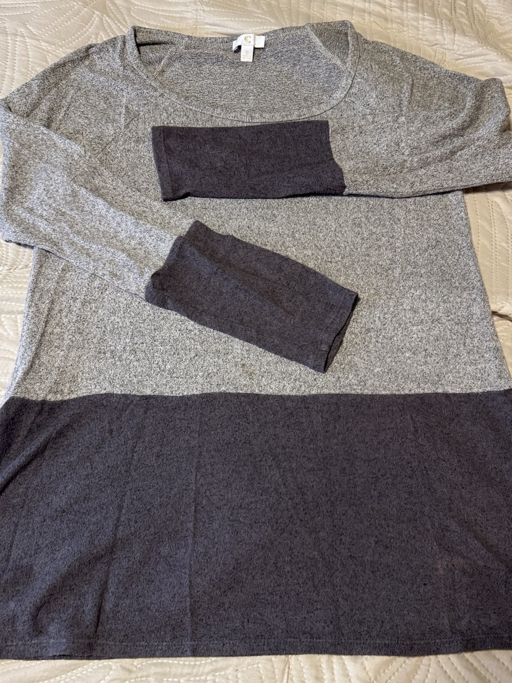 Medium & Dark Gray Woman’s long shirt, Size Small by CC. Long Sleeve - Picture 2 of 10